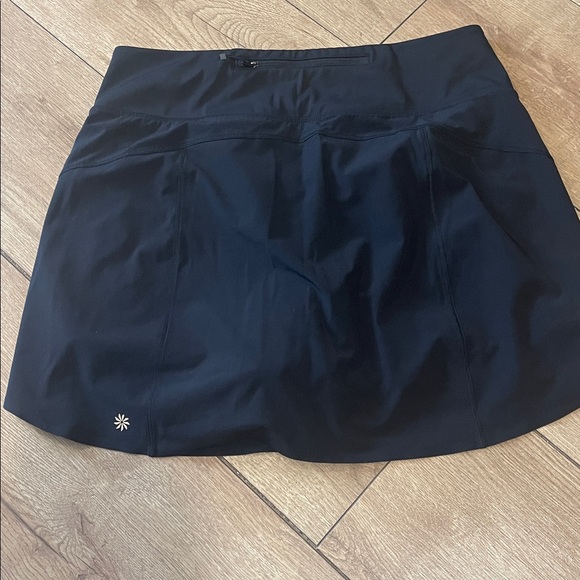 Athleta Black Skirt W/ Pocket Detail - Picture 6 of 8